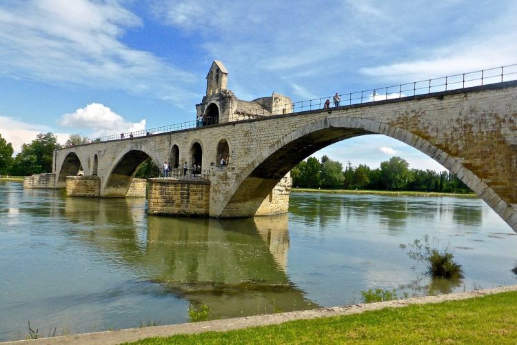 CBD à Avignon